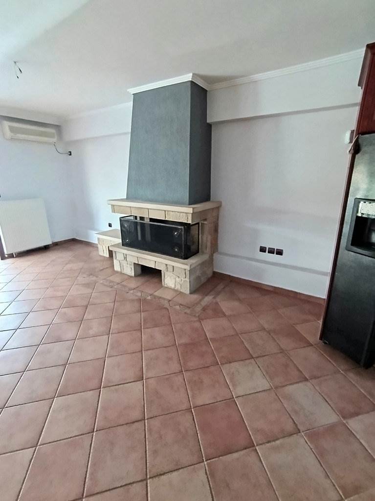 (Vermietung ) Wohnung/Residenz Maisonette || Athens Center/Ilioupoli - 160 m², 3 Schlafzimmer, 1.350€ 
