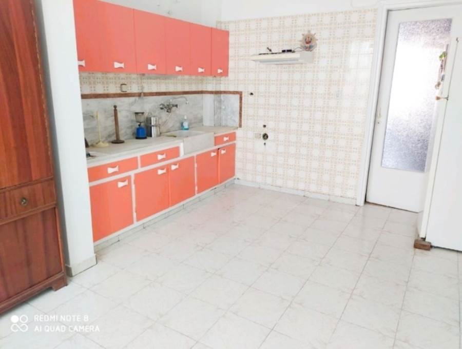 (For Rent) Residential Apartment || Piraias/Perama - 65 Sq.m, 2 Bedrooms, 400€ 