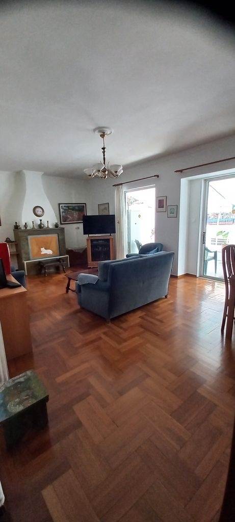 (For Sale) Residential Floor Apartment || Athens Center/Zografos - 126 Sq.m, 3 Bedrooms, 240.000€ 