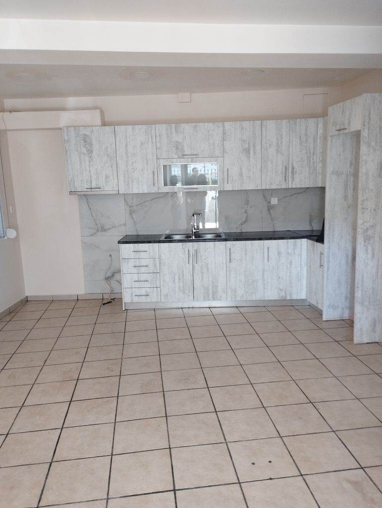 (Vermietung ) Wohnung/Residenz Wohnung || Piraias/Nikaia - 51 m², 1 Schlafzimmer, 500€ 