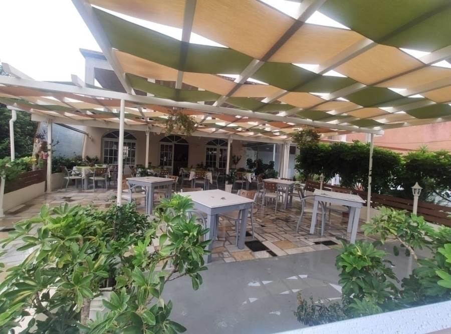 (Verkauf) Gewerbeimmobilien Geschäft || Corfu (Kerkira)/Meliteieoi - 180 m², 180.000€ 