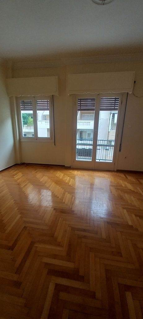 (Аренда) Жилая Апартаменты || Афины Центр/Афины - 65 кв.м, 1 Спальня/и, 530€ 