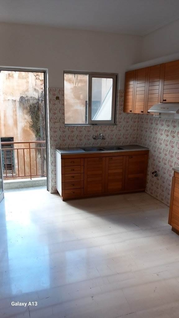 (Vermietung ) Wohnung/Residenz Wohnung || Athens Center/Athens - 98 m², 3 Schlafzimmer, 680€ 