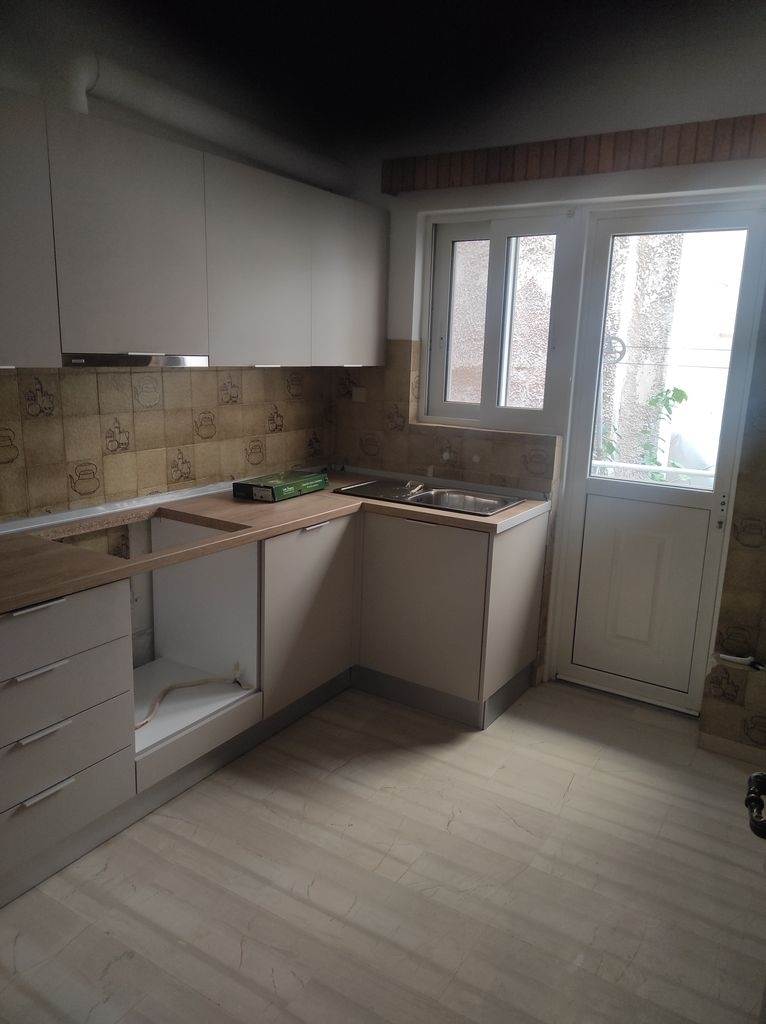 (Vermietung ) Wohnung/Residenz Wohnung || Athens West/Peristeri - 88 m², 3 Schlafzimmer, 630€ 