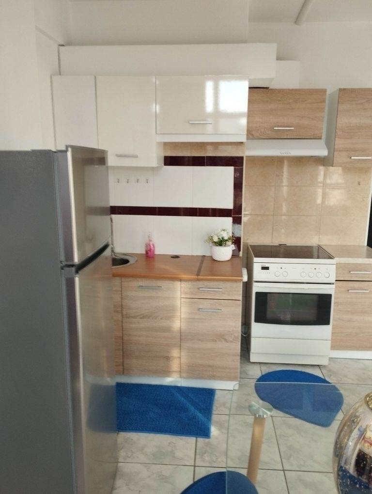 (Аренда) Жилая Апартаменты || Пиреи/Никеа - 60 кв.м, 1 Спальня/и, 650€ 