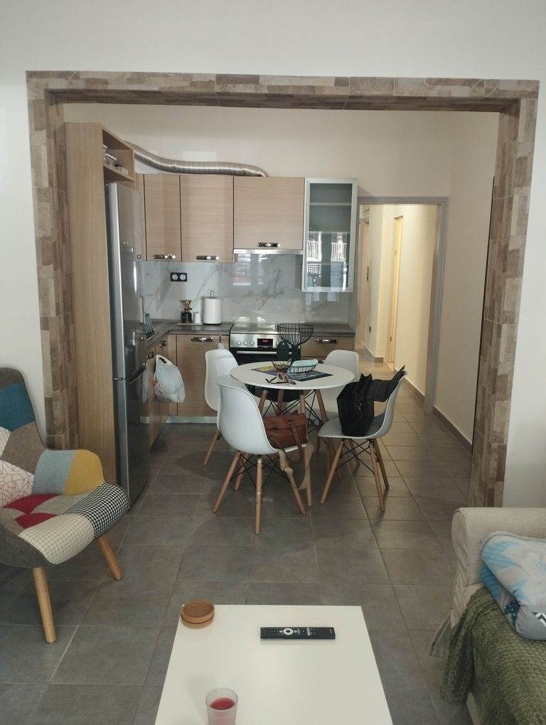 (Vermietung ) Wohnung/Residenz Wohnung || Piraias/Keratsini - 80 m², 2 Schlafzimmer, 650€ 
