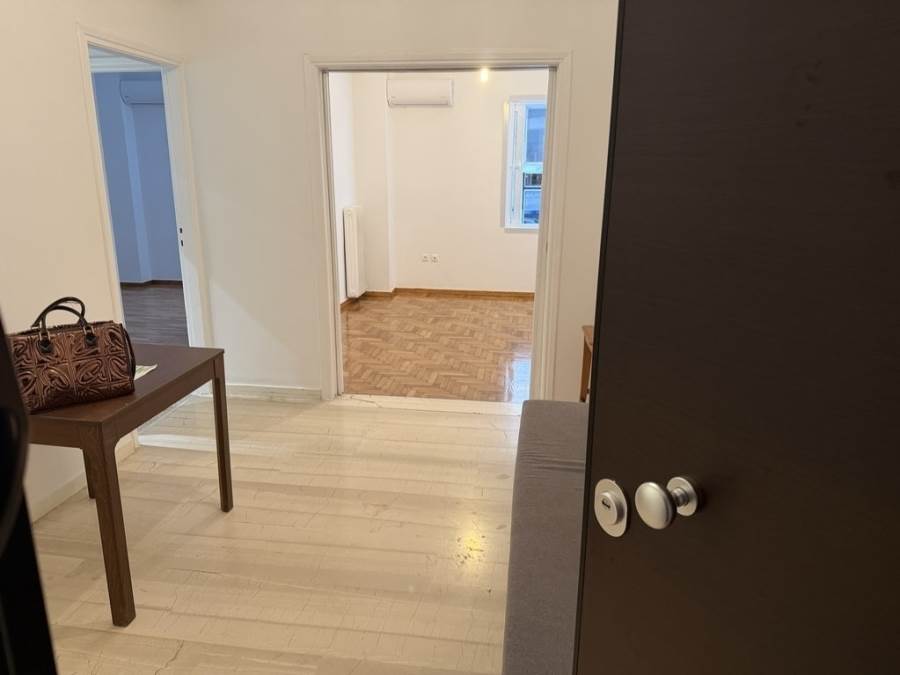 (Προς Ενοικίαση) Κατοικία Διαμέρισμα || Αθήνα Κέντρο/Αθήνα - 55 τ.μ, 1 Υ/Δ, 550€ 