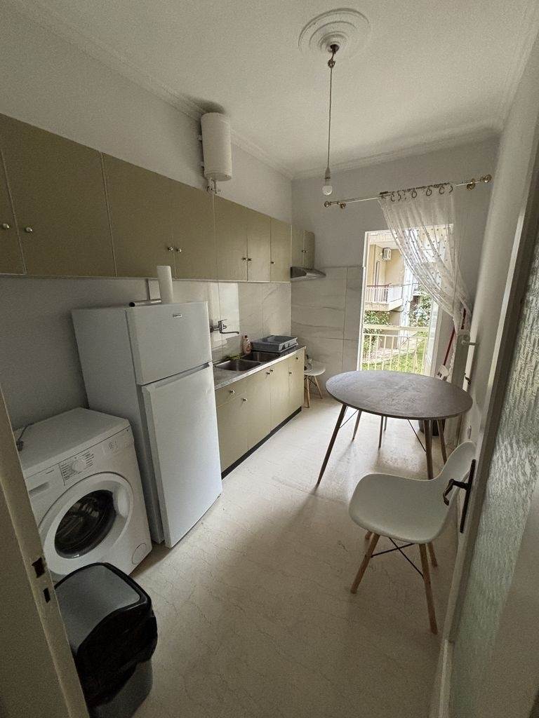 (Vermietung ) Wohnung/Residenz Wohnung || Achaia/Patra - 53 m², 1 Schlafzimmer, 400€ 