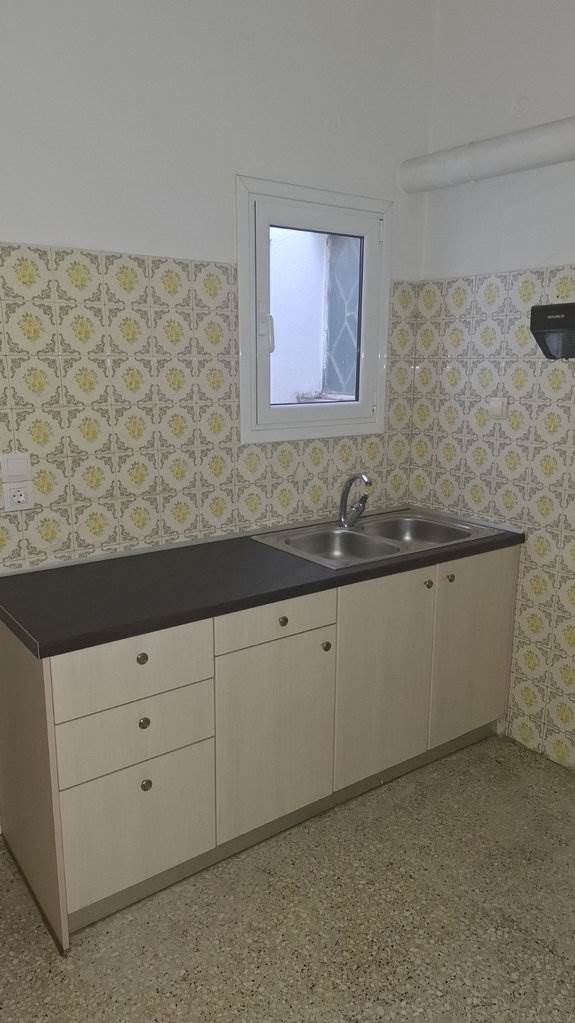 (Аренда) Жилая Апартаменты || Афины Центр/Афины - 58 кв.м, 1 Спальня/и, 580€ 