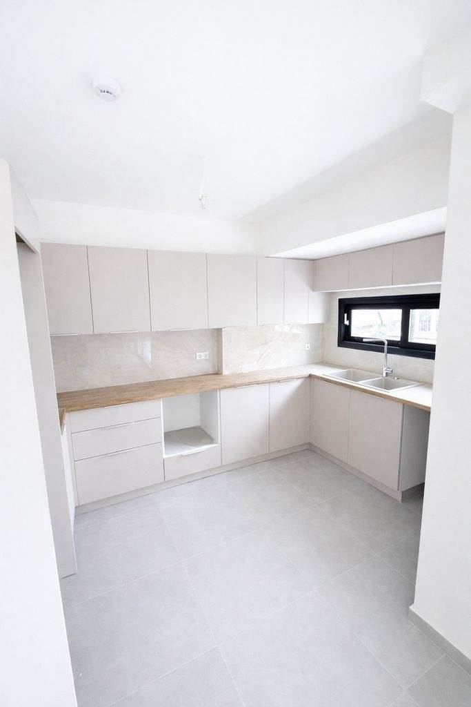 (For Sale) Residential Floor Apartment || Athens Center/Athens - 83 Sq.m, 2 Bedrooms, 370.000€ 