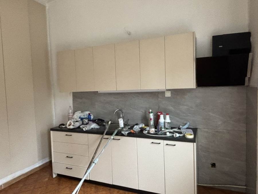 (Vermietung ) Wohnung/Residenz Wohnung || Achaia/Patra - 102 m², 3 Schlafzimmer, 500€ 