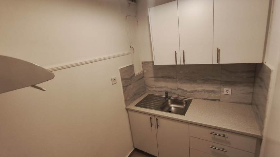 (Προς Ενοικίαση) Κατοικία Διαμέρισμα || Αθήνα Κέντρο/Αθήνα - 26 τ.μ, 1 Υ/Δ, 380€ 