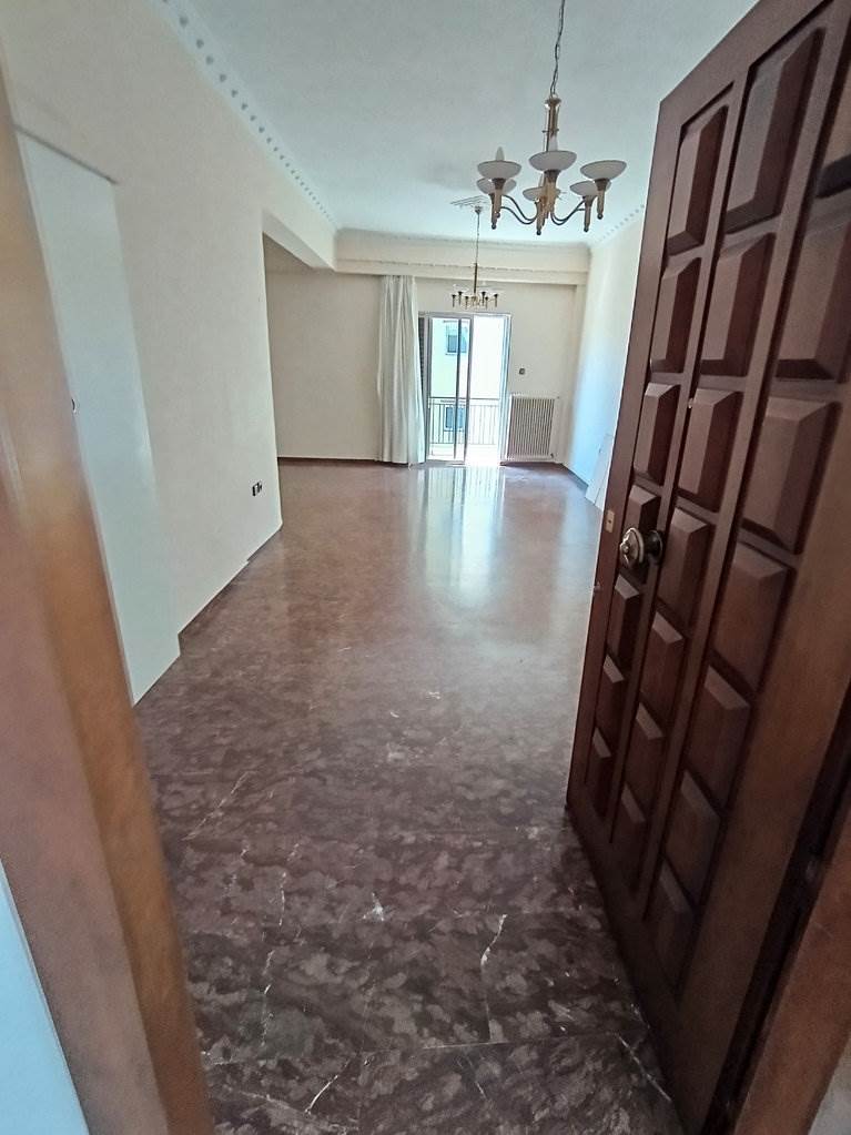 (Vermietung ) Wohnung/Residenz Etagenwohnung  || Athens South/Agios Dimitrios - 130 m², 3 Schlafzimmer, 750€ 