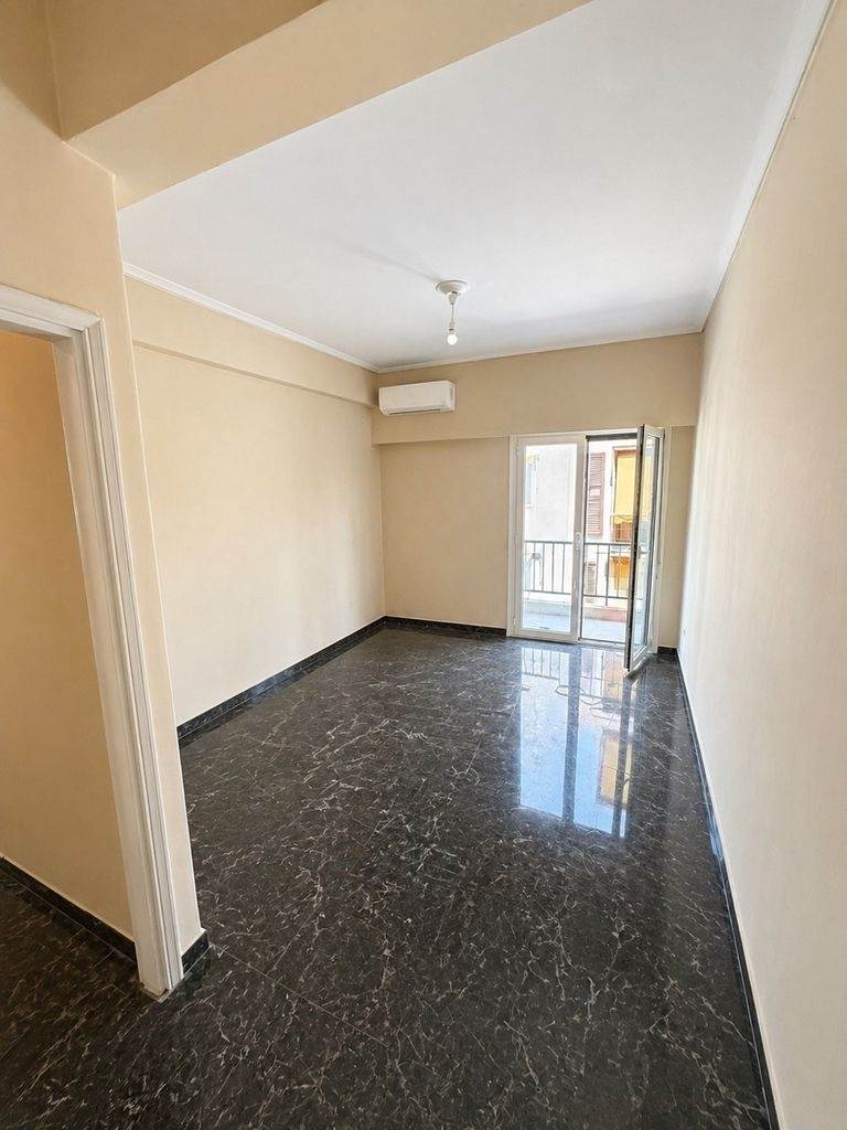 (Vermietung ) Wohnung/Residenz Wohnung || Athens Center/Athens - 50 m², 1 Schlafzimmer, 600€ 