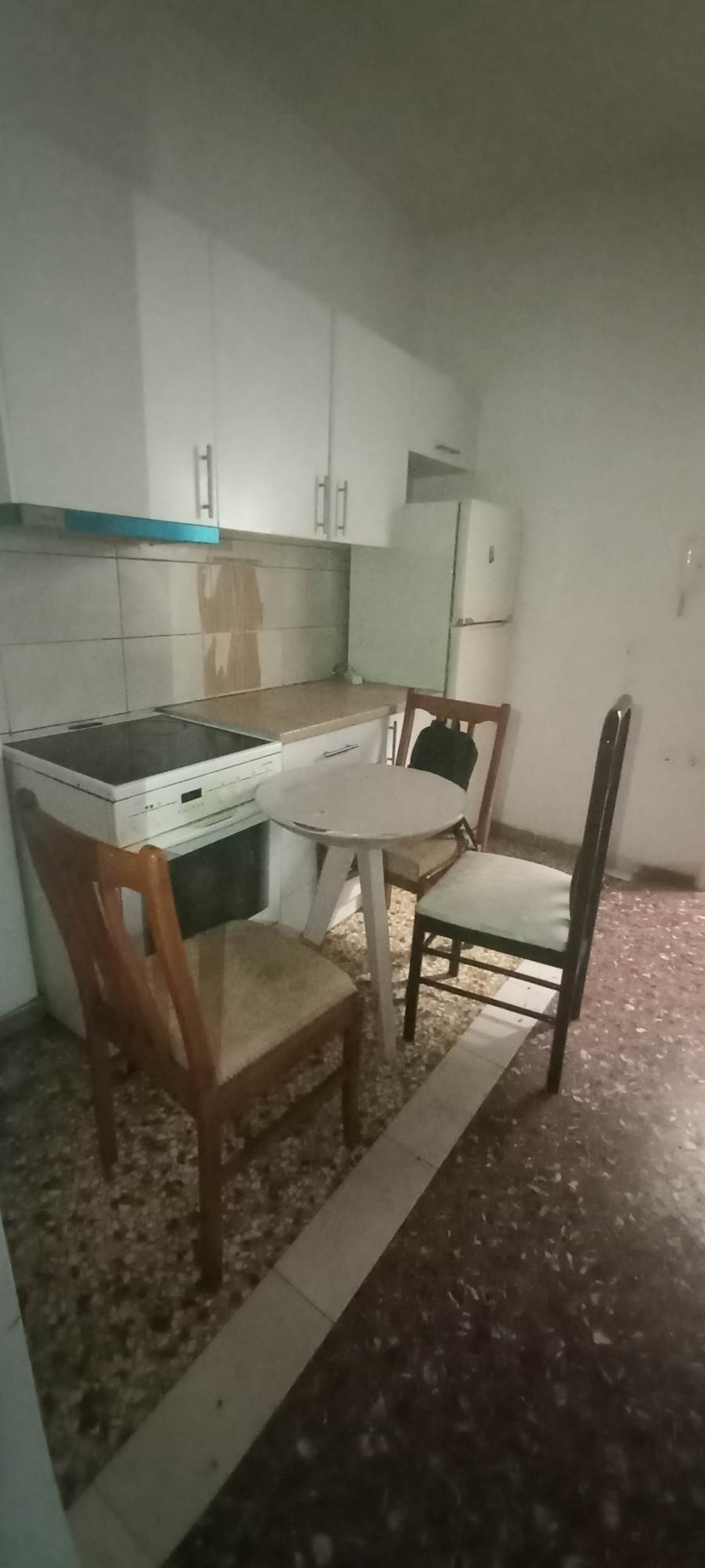 (Vermietung ) Wohnung/Residenz Wohnung || Athens Center/Zografos - 84 m², 2 Schlafzimmer, 780€ 