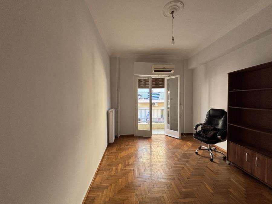 (Vermietung ) Wohnung/Residenz Wohnung || Achaia/Patra - 64 m², 2 Schlafzimmer, 400€ 