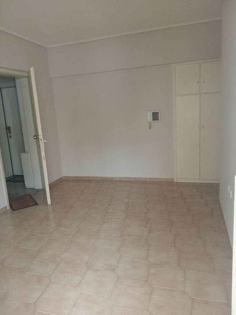 (Vermietung ) Wohnung/Residenz Wohnung || Athens Center/Zografos - 32 m², 1 Schlafzimmer, 470€ 