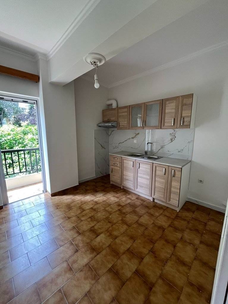 (Vermietung ) Wohnung/Residenz Wohnung || Achaia/Patra - 77 m², 2 Schlafzimmer, 600€ 