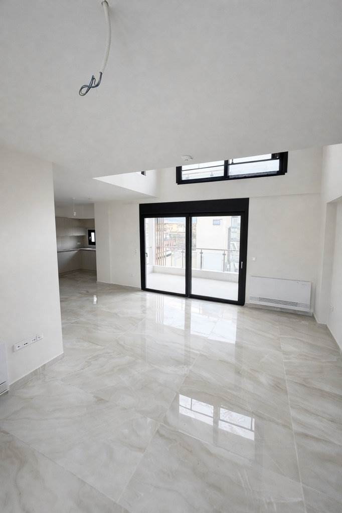 (For Sale) Residential Floor Apartment || Athens Center/Athens - 100 Sq.m, 2 Bedrooms, 800.000€ 