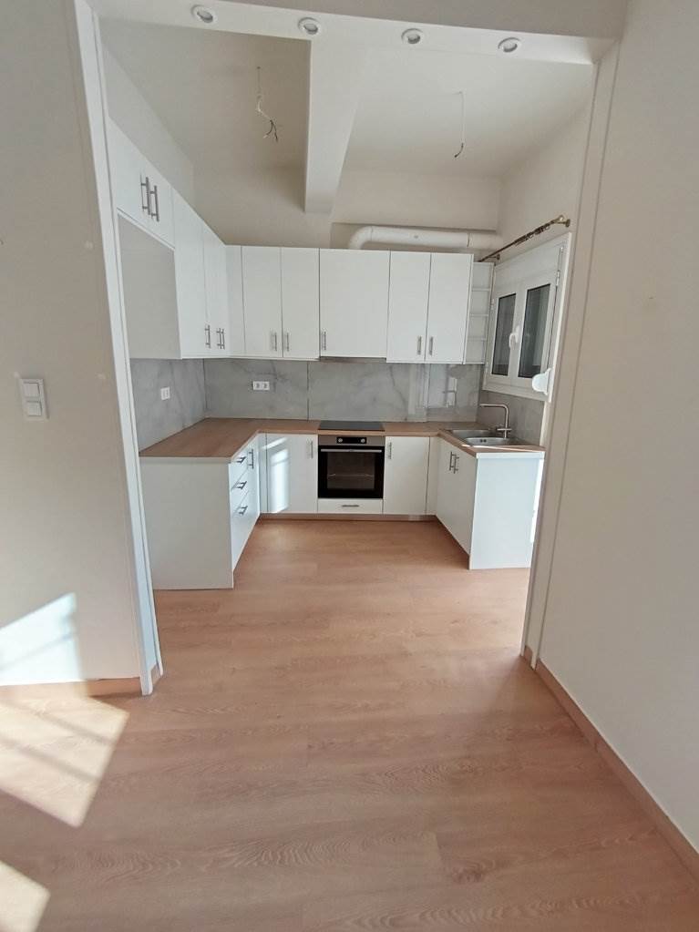 (Vermietung ) Wohnung/Residenz Etagenwohnung  || Athens Center/Dafni - 120 m², 2 Schlafzimmer, 670€ 