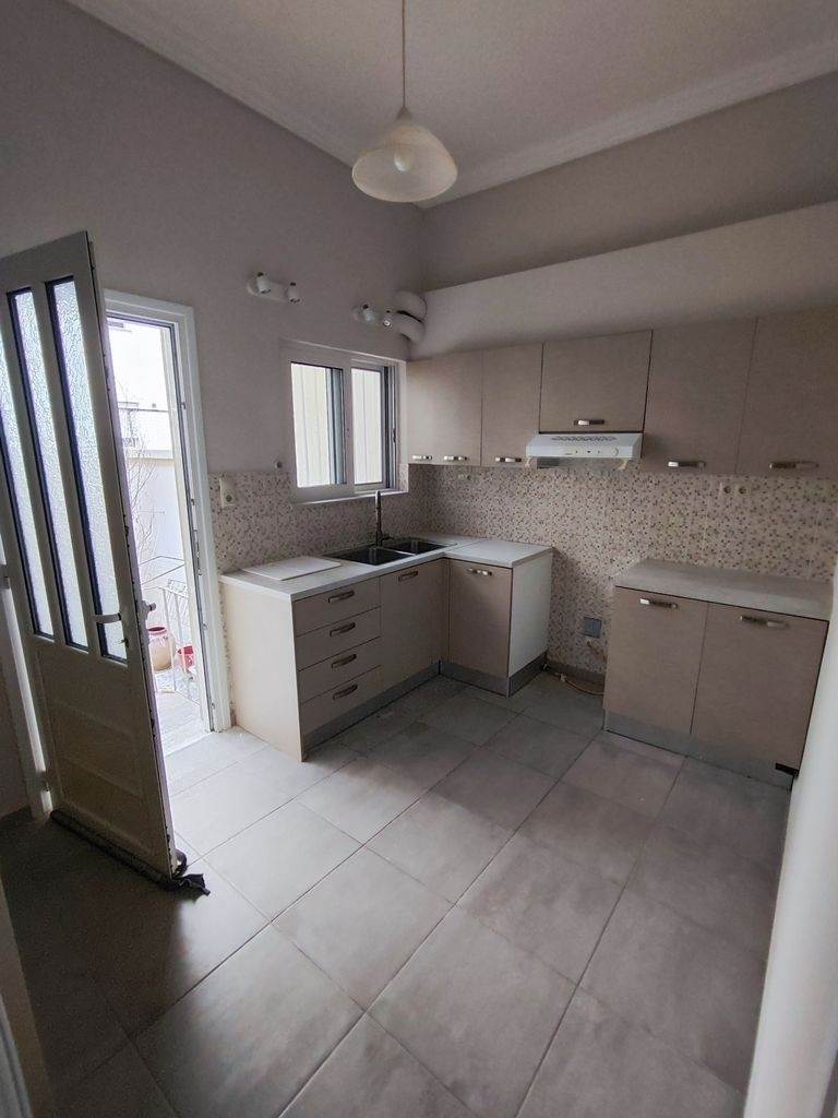 (Vermietung ) Wohnung/Residenz Wohnung || Athens Center/Athens - 75 m², 2 Schlafzimmer, 500€ 