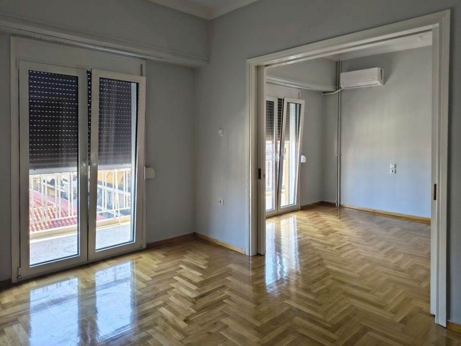 (Vermietung ) Wohnung/Residenz Wohnung || Achaia/Patra - 76 m², 3 Schlafzimmer, 600€ 