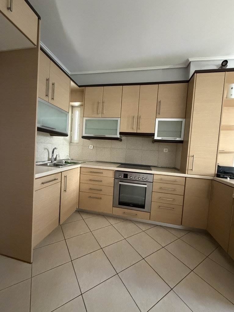 (Vermietung ) Wohnung/Residenz Etagenwohnung  || Athens Center/Athens - 76 m², 2 Schlafzimmer, 780€ 