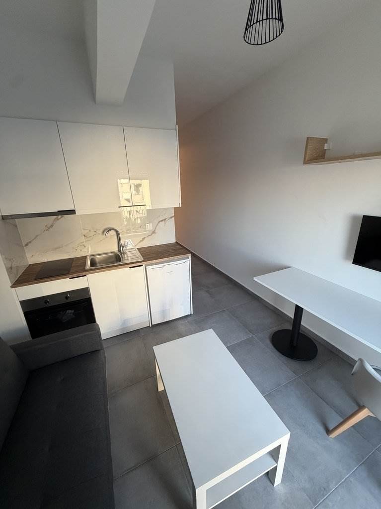 (Vermietung ) Wohnung/Residenz Wohnung || Achaia/Patra - 28 m², 460€ 