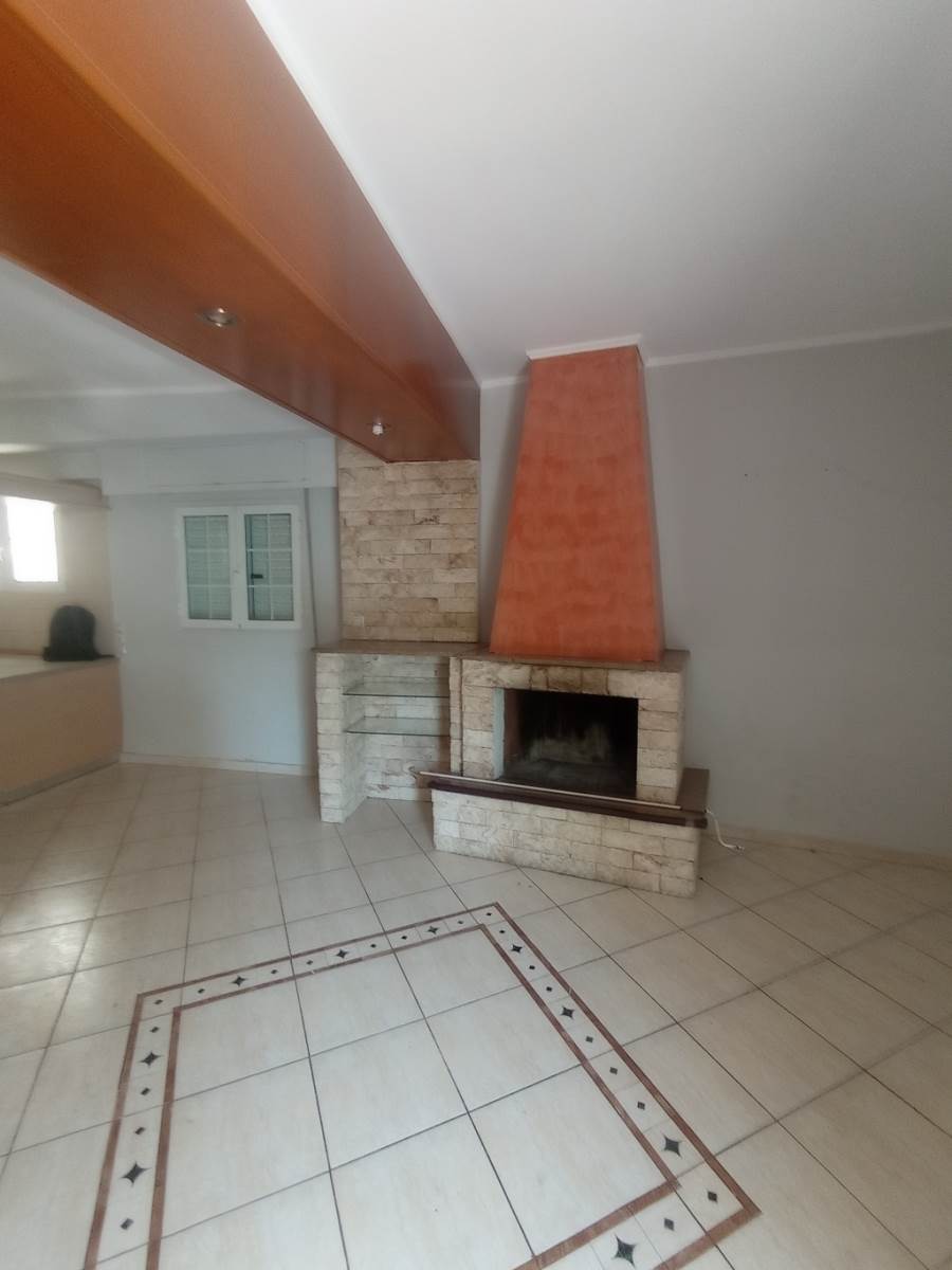 (Vermietung ) Wohnung/Residenz Wohnung || Piraias/Piraeus - 90 m², 3 Schlafzimmer, 630€ 