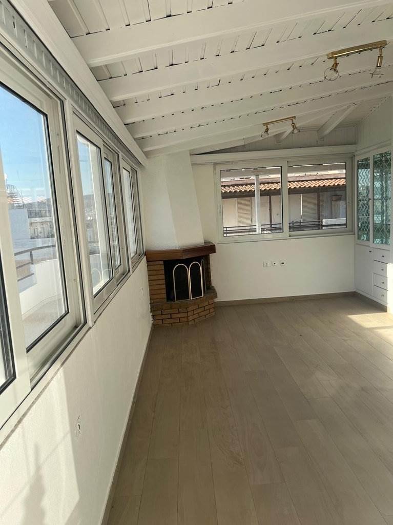 (Аренда) Жилая Апартаменты || Пиреи/Пиреас - 70 кв.м, 1 Спальня/и, 700€ 