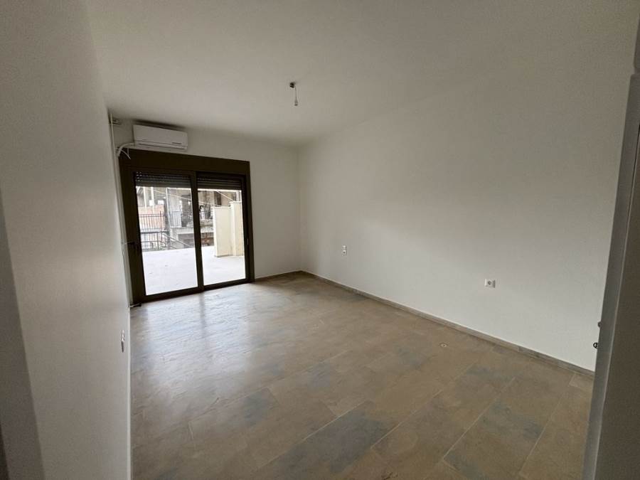 (Аренда) Жилая Апартаменты || Н.Ахайя/Патра - 95 кв.м, 2 Спальня/и, 630€ 