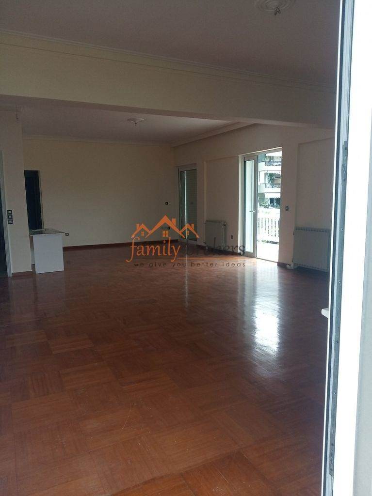 (Vermietung ) Wohnung/Residenz Wohnung || Athens Center/Zografos - 153 m², 3 Schlafzimmer, 1.000€ 