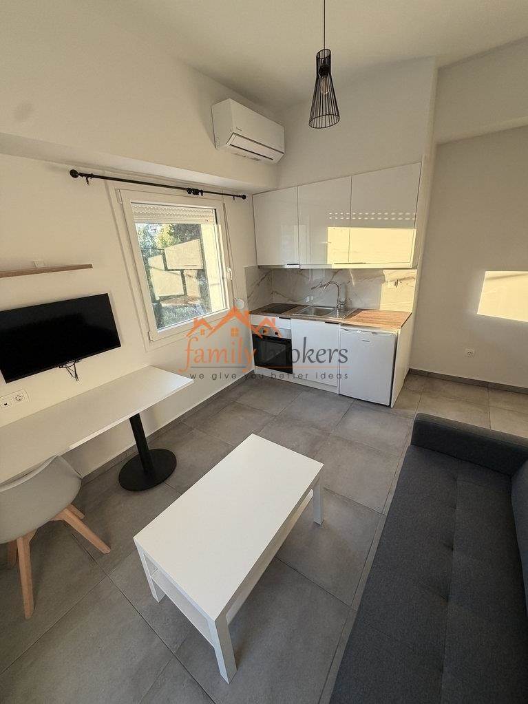 (Vermietung ) Wohnung/Residenz Wohnung || Achaia/Patra - 25 m², 400€ 