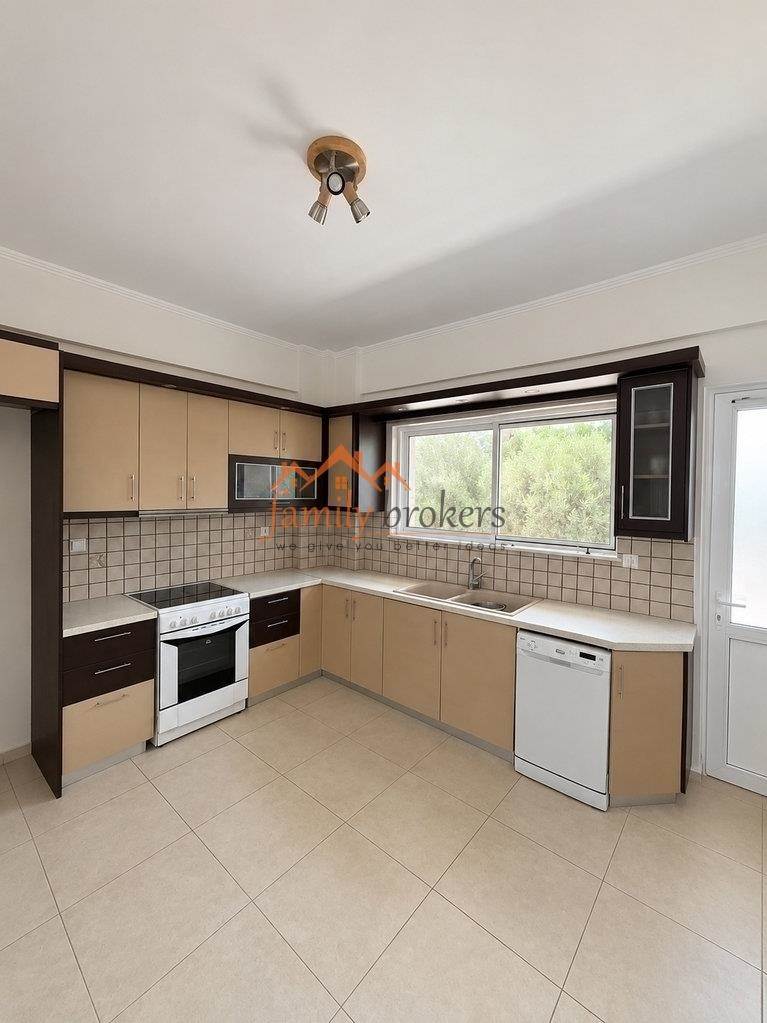 (Vermietung ) Wohnung/Residenz Wohnung || Achaia/Rio - 112 m², 3 Schlafzimmer, 1.100€ 
