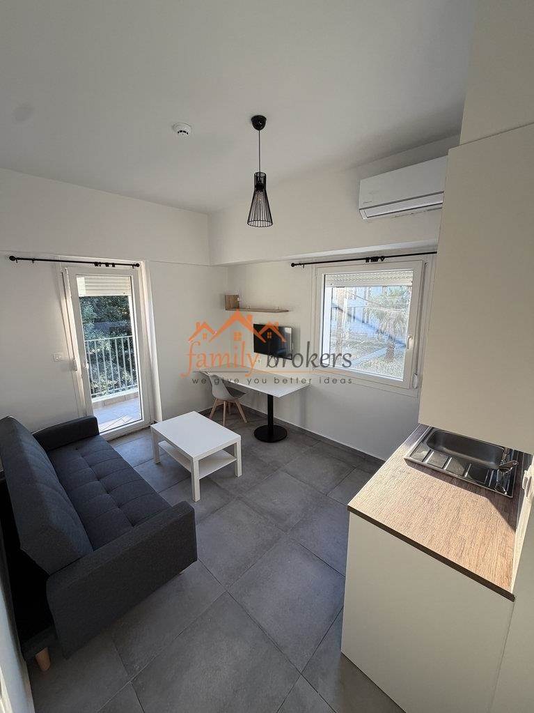 (Vermietung ) Wohnung/Residenz Wohnung || Achaia/Patra - 25 m², 400€ 